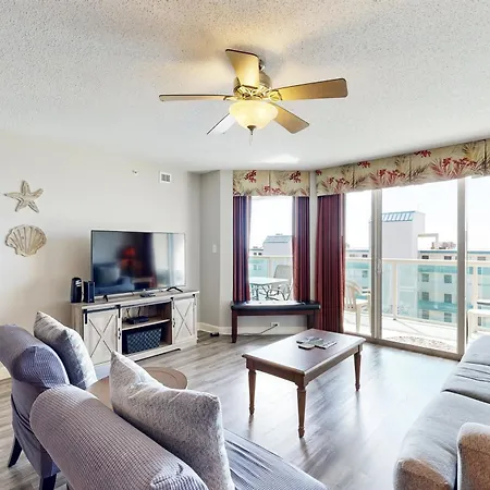 Malibu Pointe Unit 803 Apartment